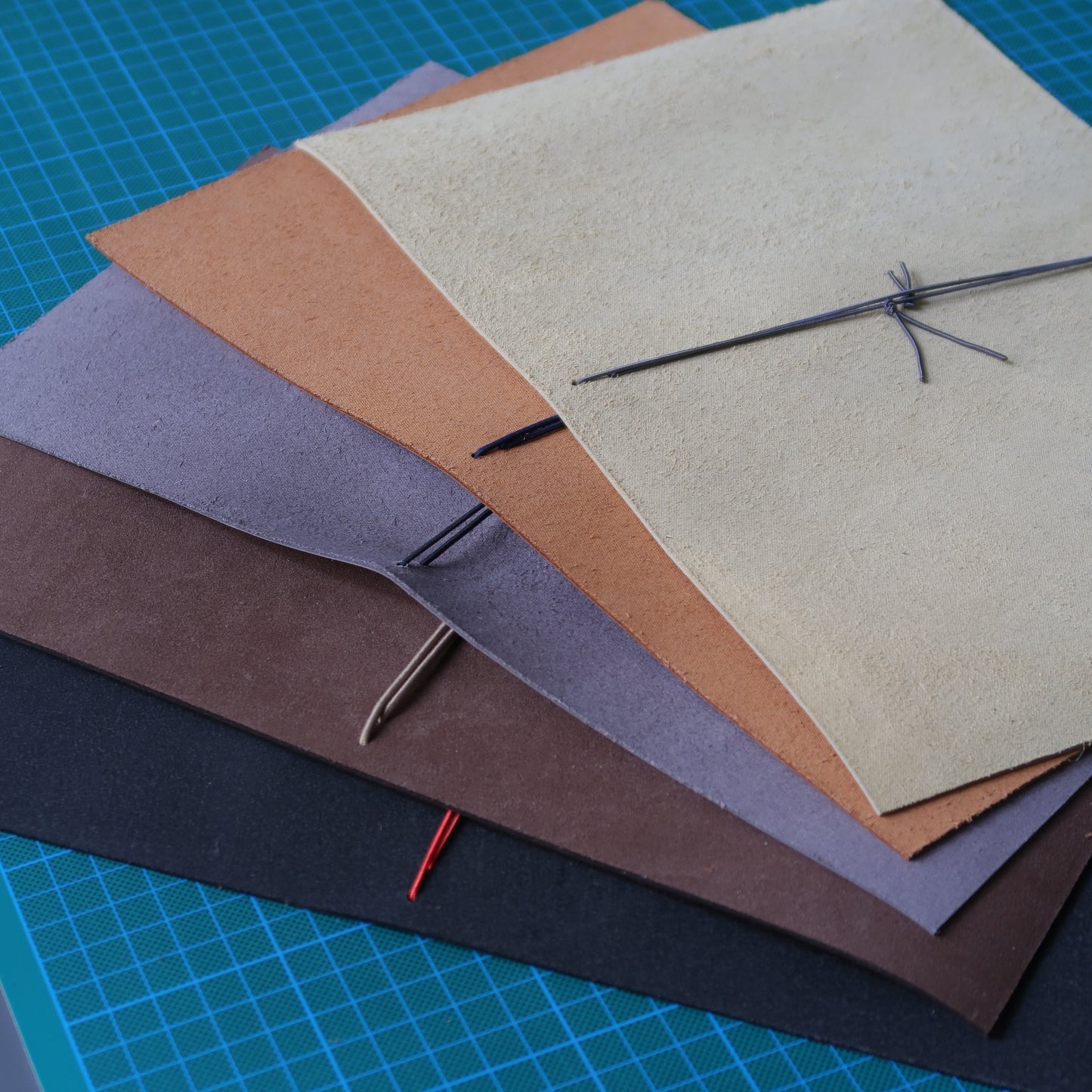 Bőr borítók Traveler's notebook-hoz