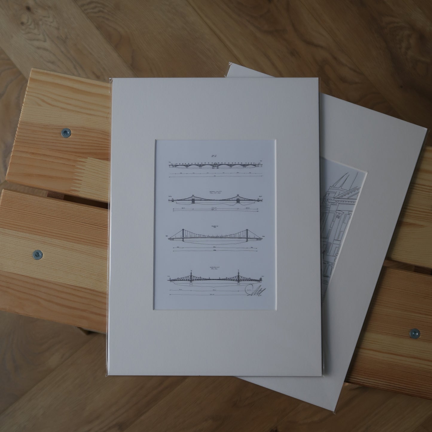 Budapest hídjai díszcsomagolásban